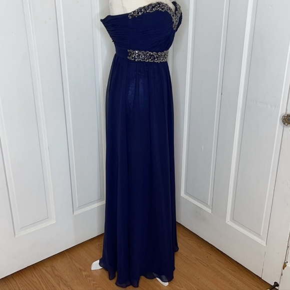 Bee Darlin Navy Blue Strapless Dress - Picture 10 of 12